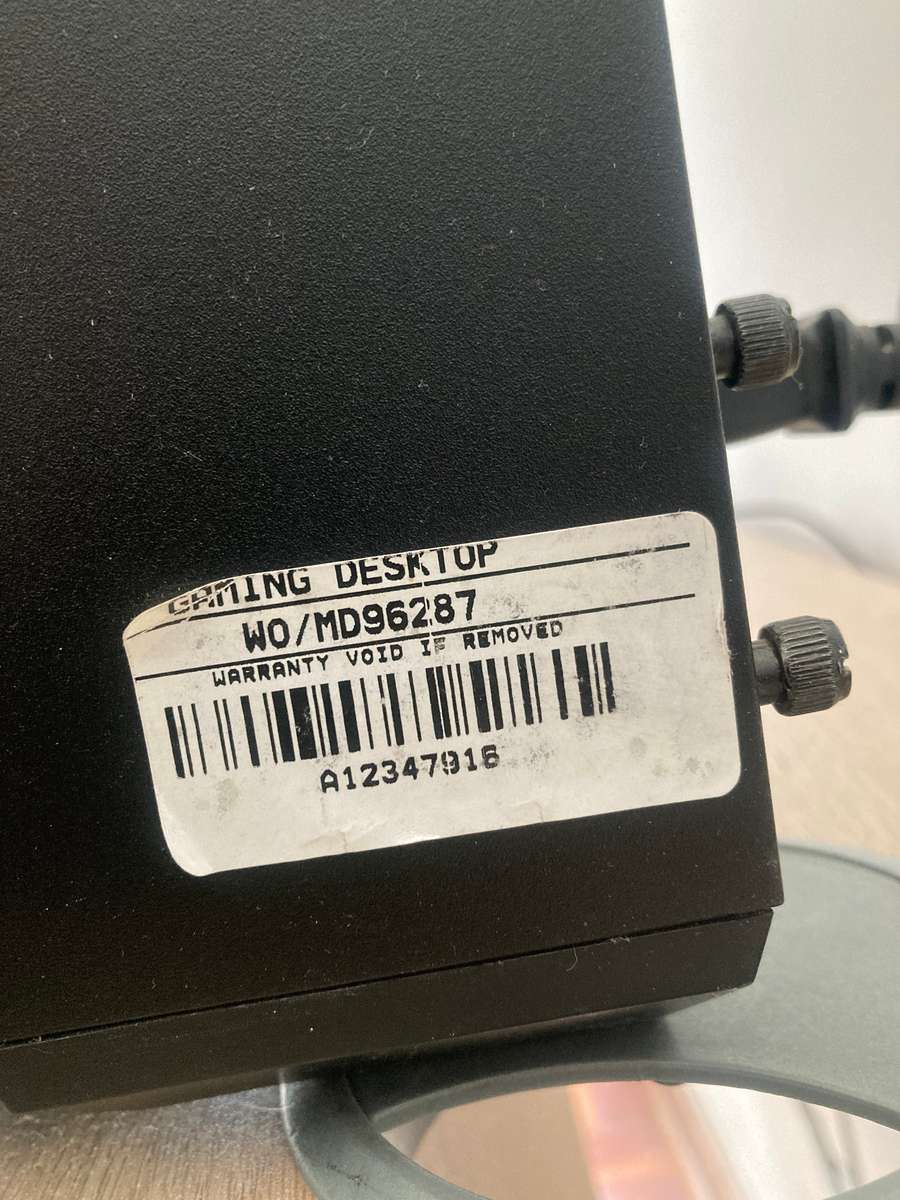 Complete Gaming PC Setup - Custom PC, Samsung Monitor, Wireless Mouse, Webcam, Microphone & Keyboard