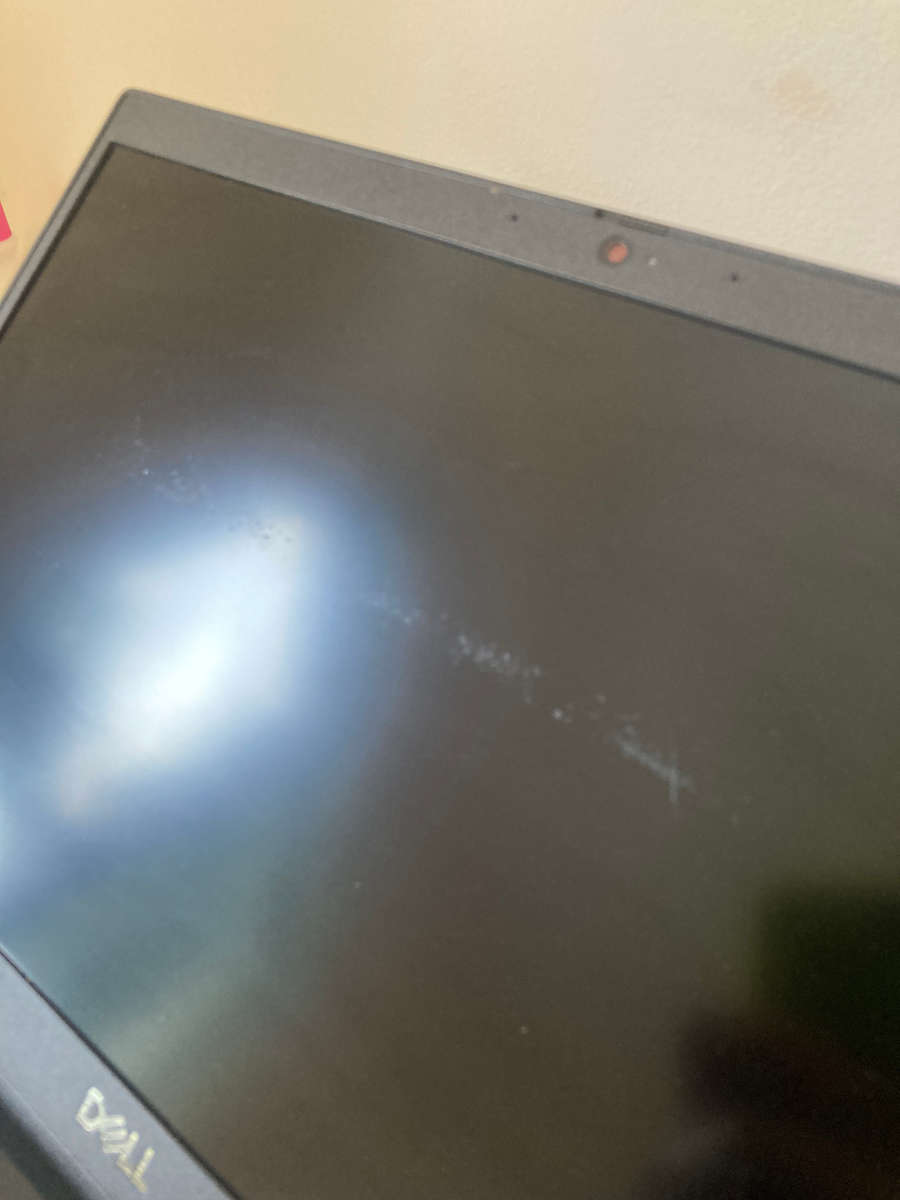 Dell Latitude 3420 (i5-1135G7, 8GB RAM, 256GB SSD) - 14" FHD - Some Cosmetic Wear and Tear