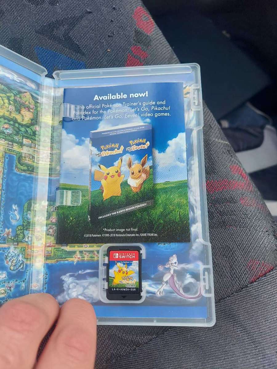 Nintendo Switch - Pokémon Let's Go Pikachu