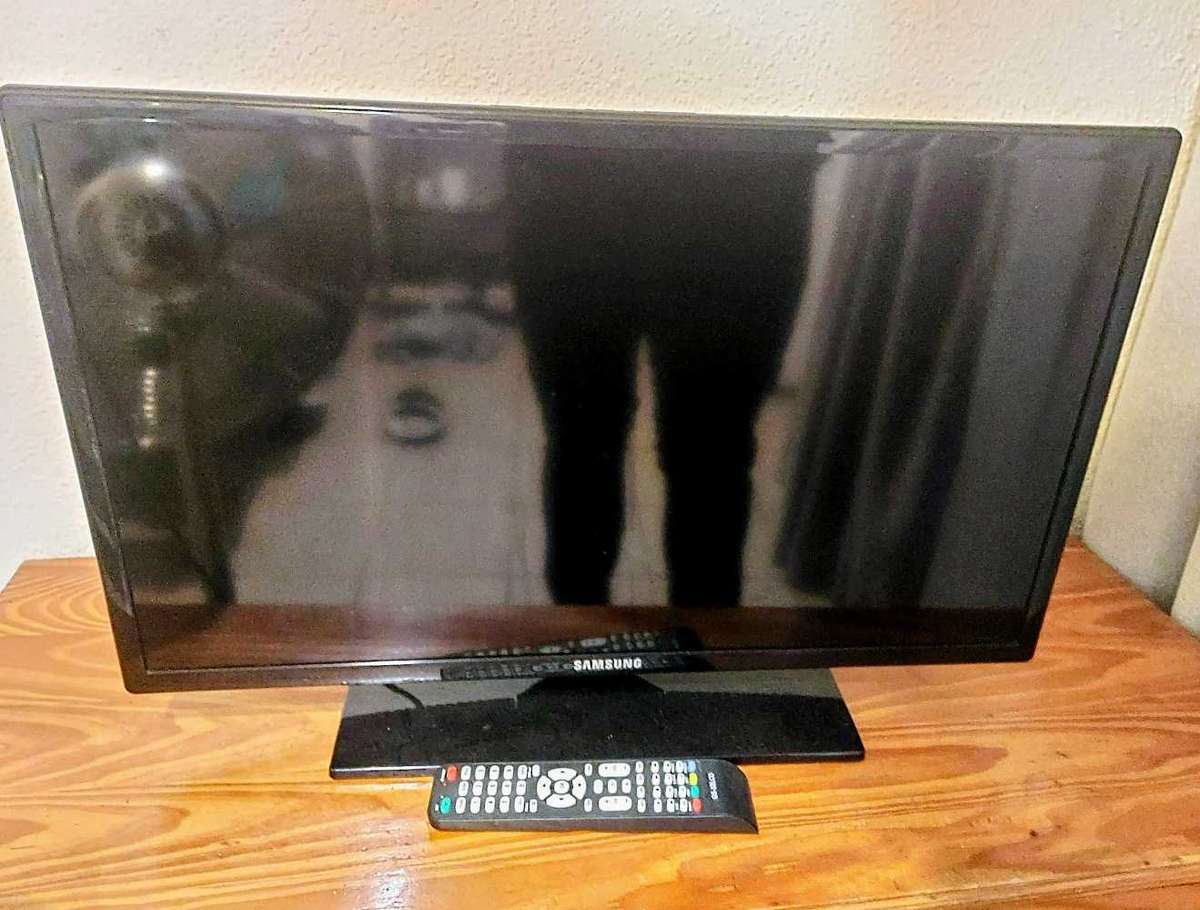 Samsung 26-inch LED TV