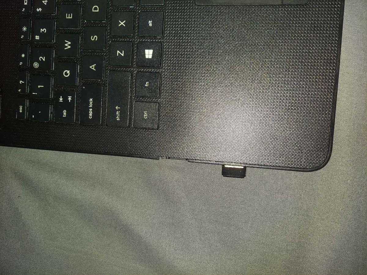 HP LAPTOP 15