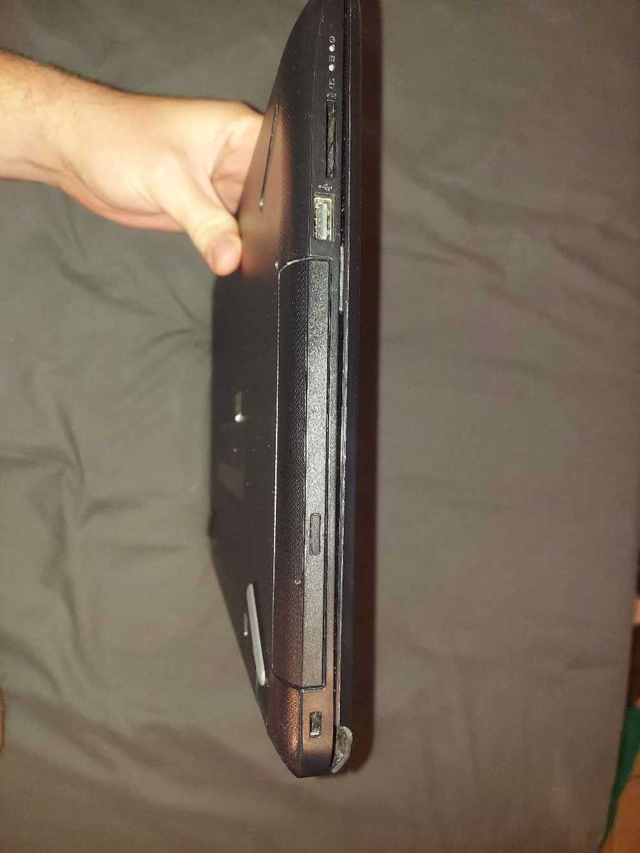 HP LAPTOP 15