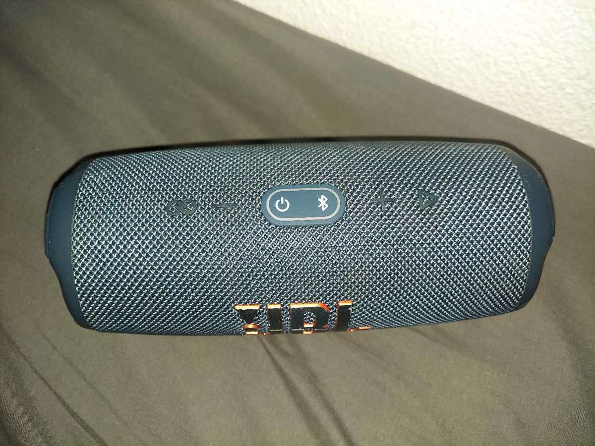 JBL Charge 5 Blue