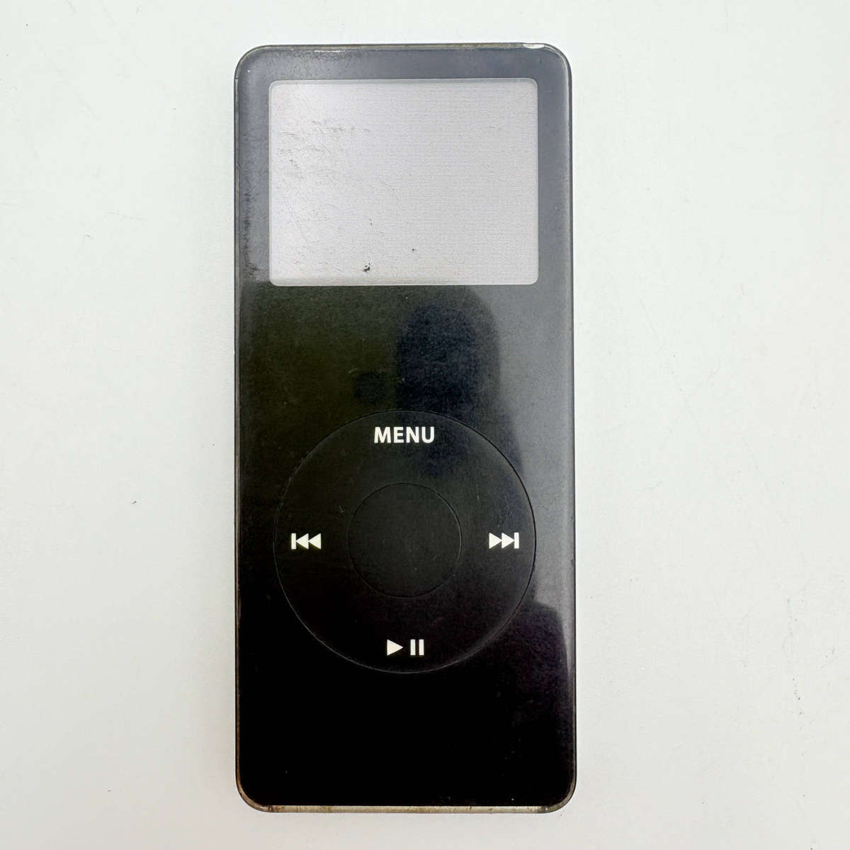Apple iPod nano  1st Generation  2GB  Black  Model MA099ZP/A