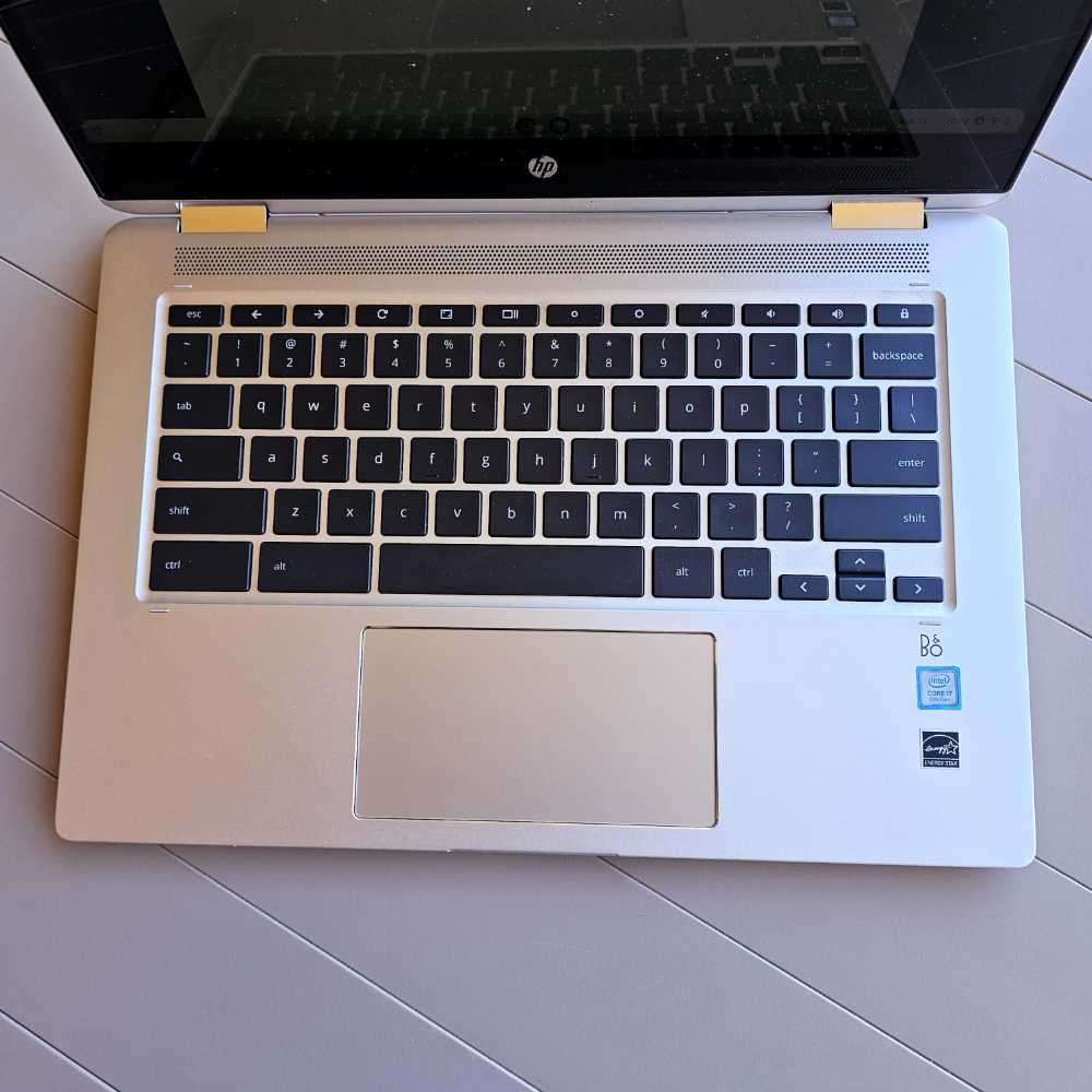 Hp chromebook x360 core i7 8th gen