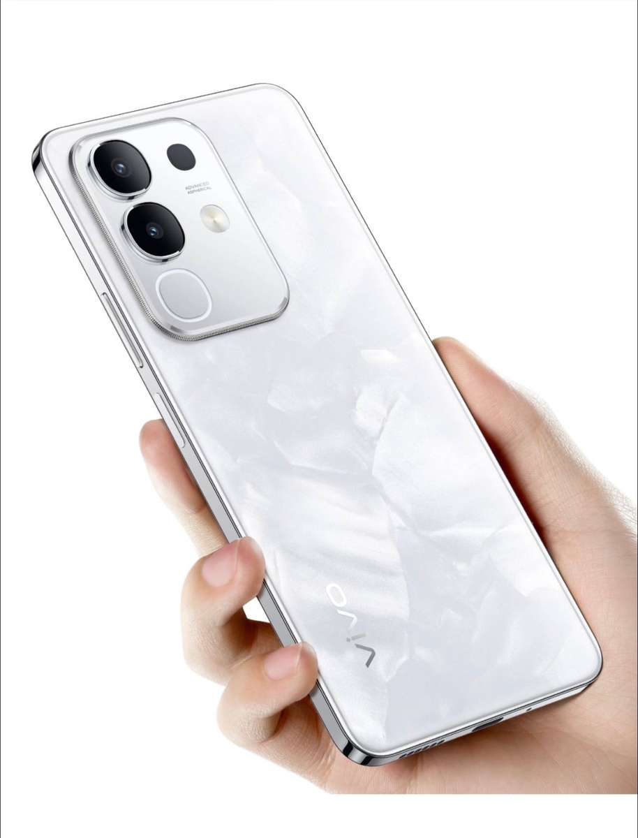 VIVO y29 5G 256GB 8GB RAM White