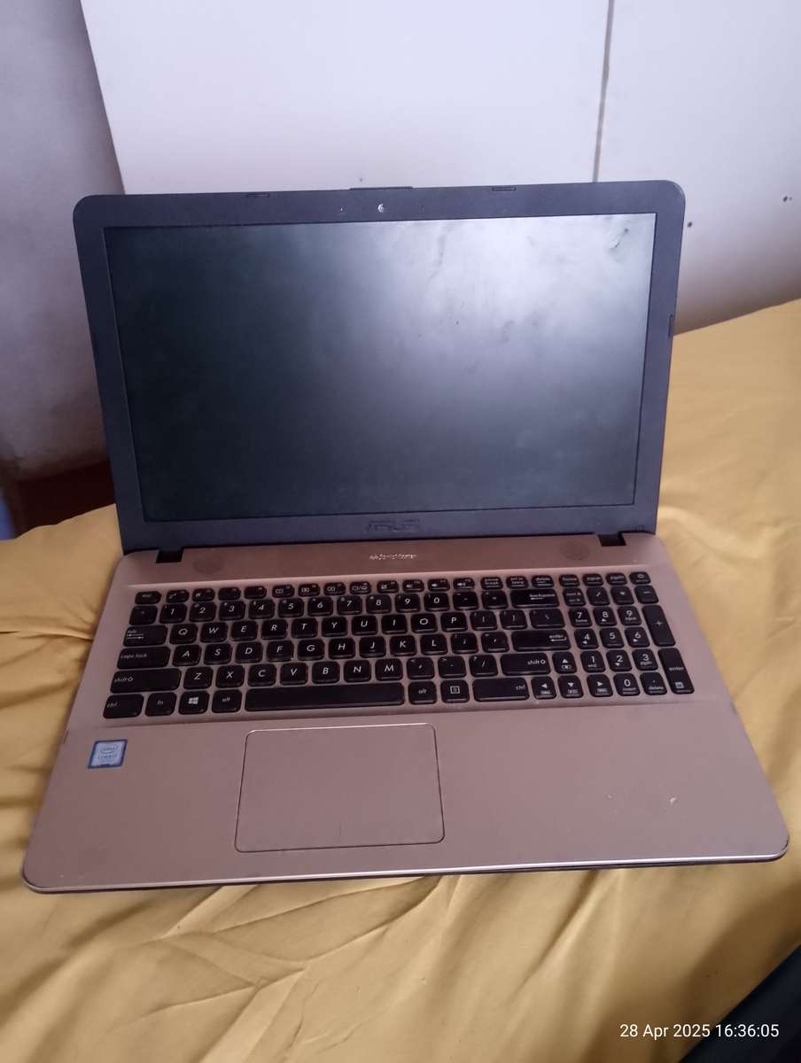 Asus i7 laptop