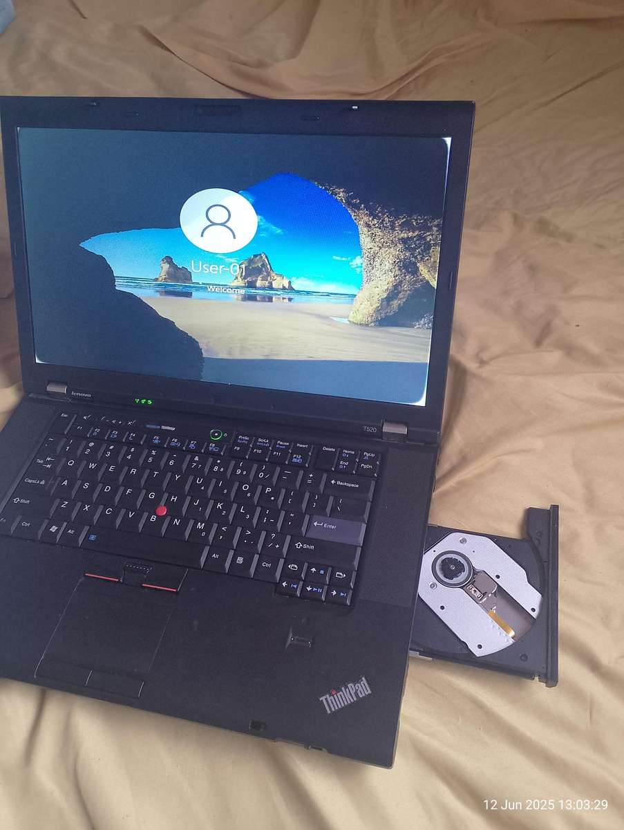 Lenovo ThinkPad T520 Laptop
