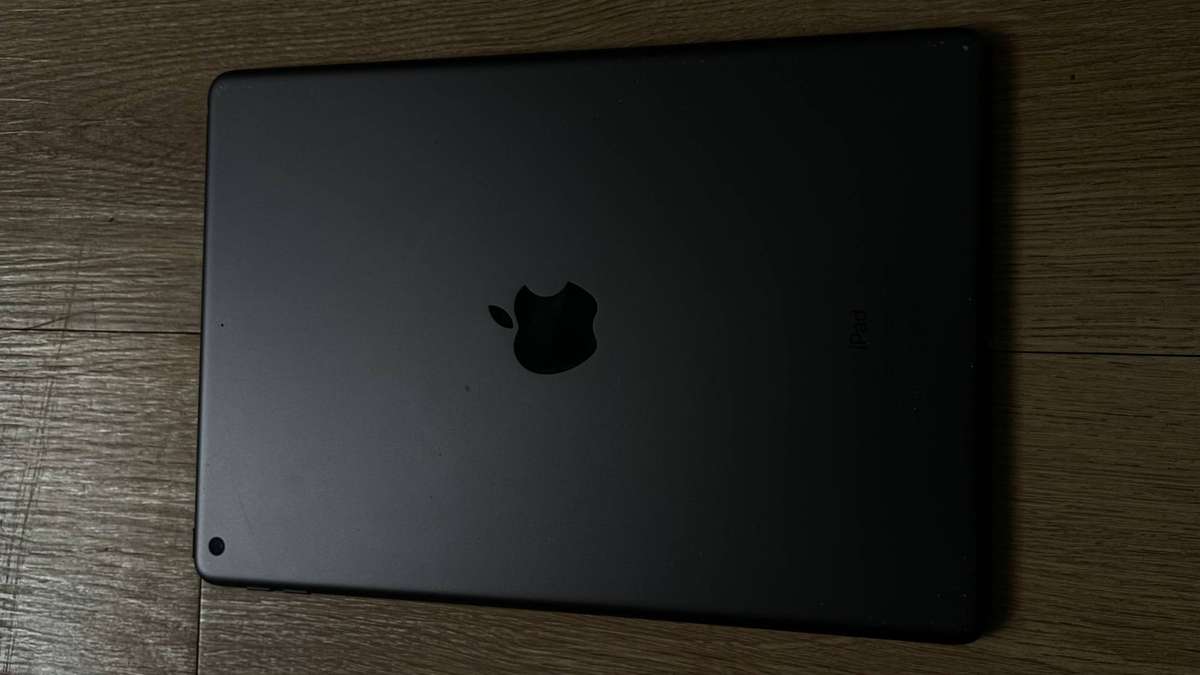 iPad 7th Gen 128GB