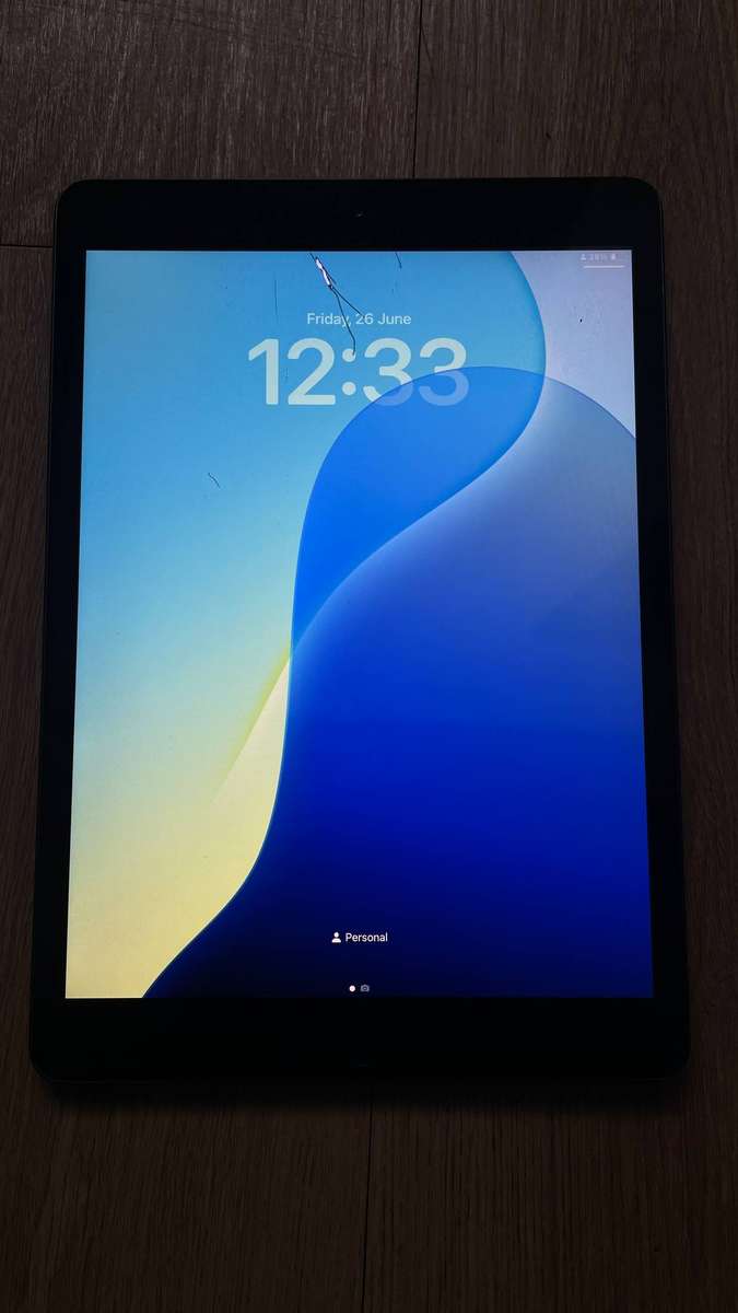 iPad 7th Gen 128GB