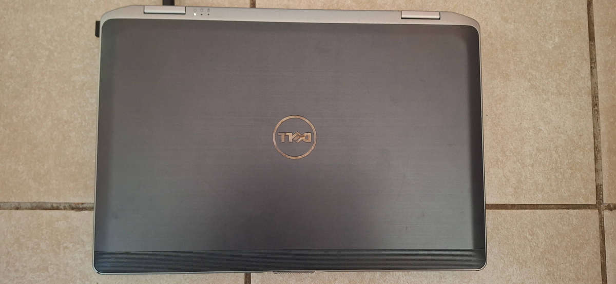 i5 Dell Laptop black