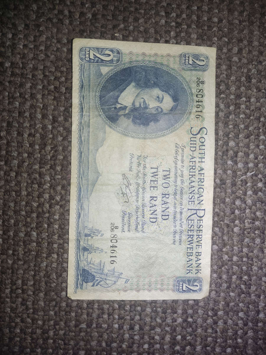 Vintage coins+ few bank notes