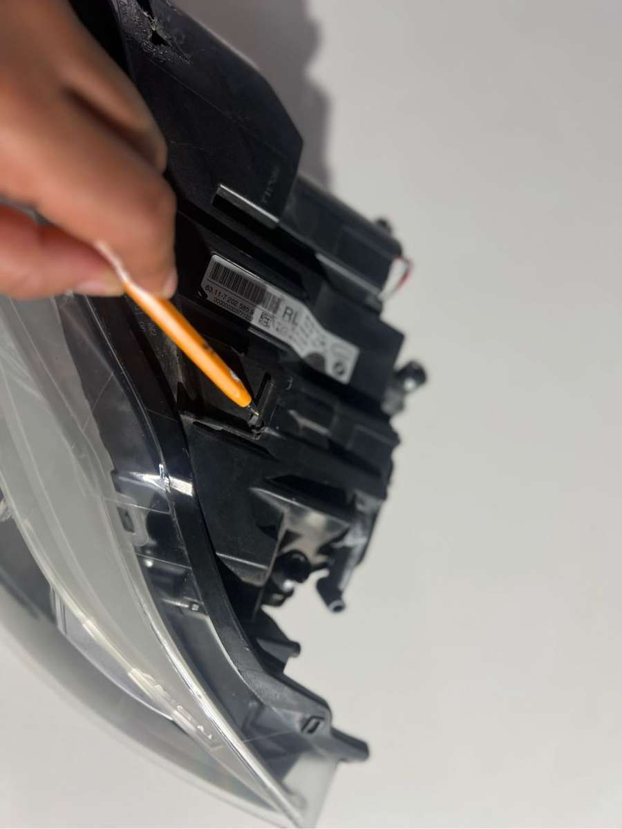 Bmw E90 facelift xenon headlight