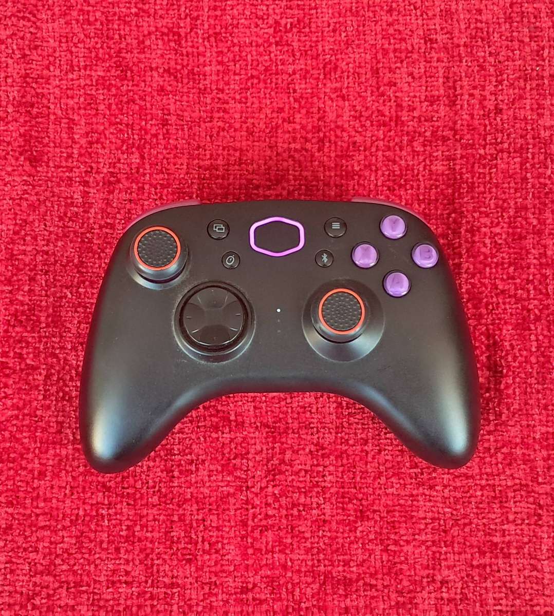 Cooler Master CMI-GSCX-BK1 Storm Multi-Platform Black & Purple Wireless Controller