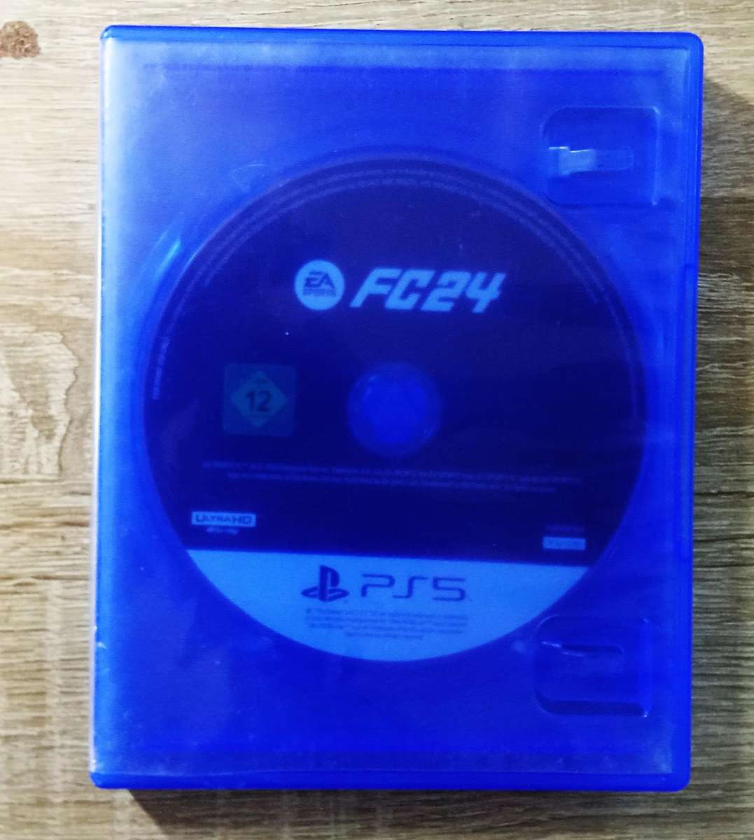 PS5 Fifa 2024 Disk with Box