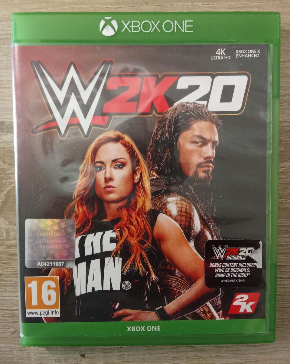 Xbox one WWE2K2020 (COMPLETE IN BOX EXCELLENT CONDITION - COMBINE ORDERS PAY 1 SHIPPING FEE)