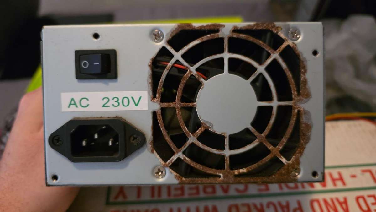 2X 450W Power Supplies & Ram (Please Read description)