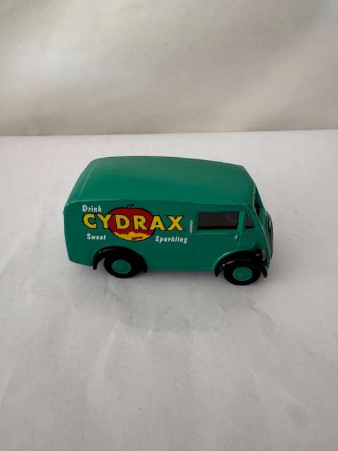 Corgi - Golden Oldies - Morris J - Cydrax