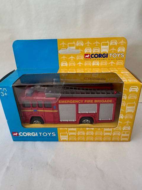 Corgi Toys TY87102 - Fire Engine