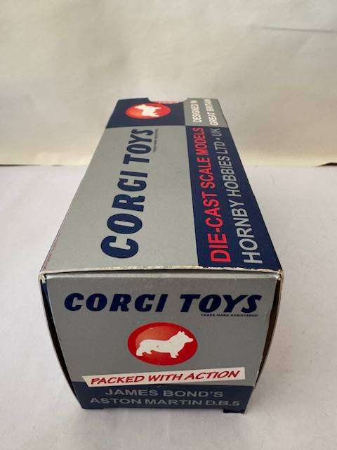 Corgi Toys 04206 - 50th Thunderball anniversary - James Bond's Aston Martin DB5
