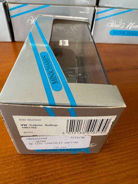 Minichamps - VW Cabrio Softop
