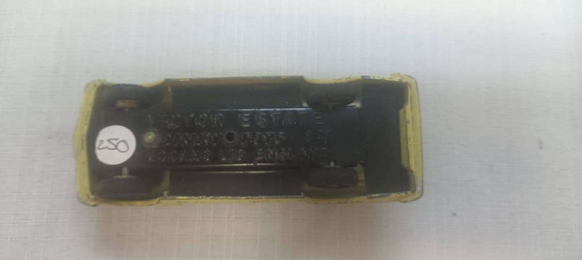 2 x Vintage Dinky Toy Die Cast Collectors Items