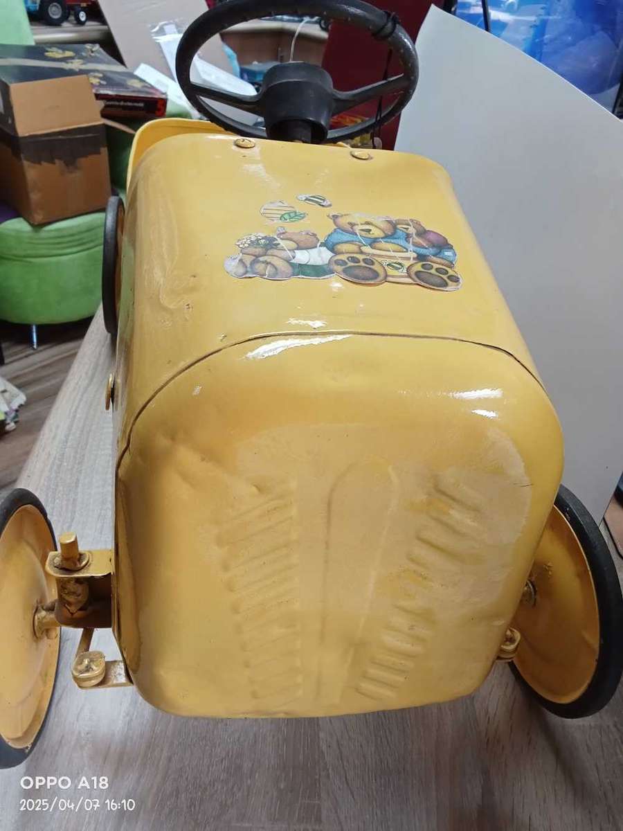 Antique Kiddies Ride on Car