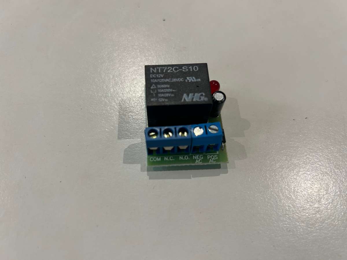 RELAY - ON-BOARD SINGLE POLE AC/DC SW37