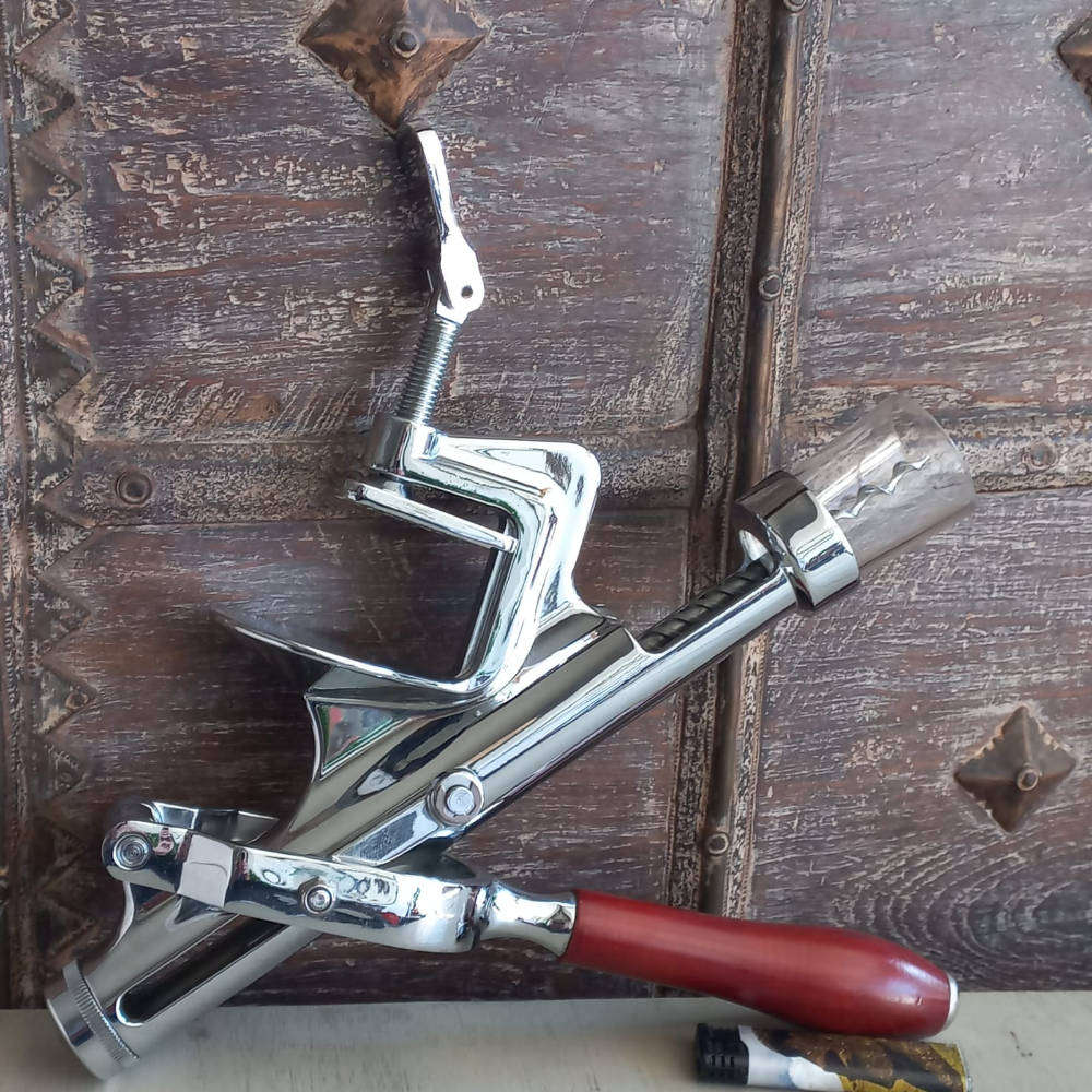 Professional Table mountain/Bar top Chrome wine bottle opener