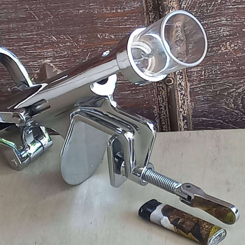 Professional Table mountain/Bar top Chrome wine bottle opener