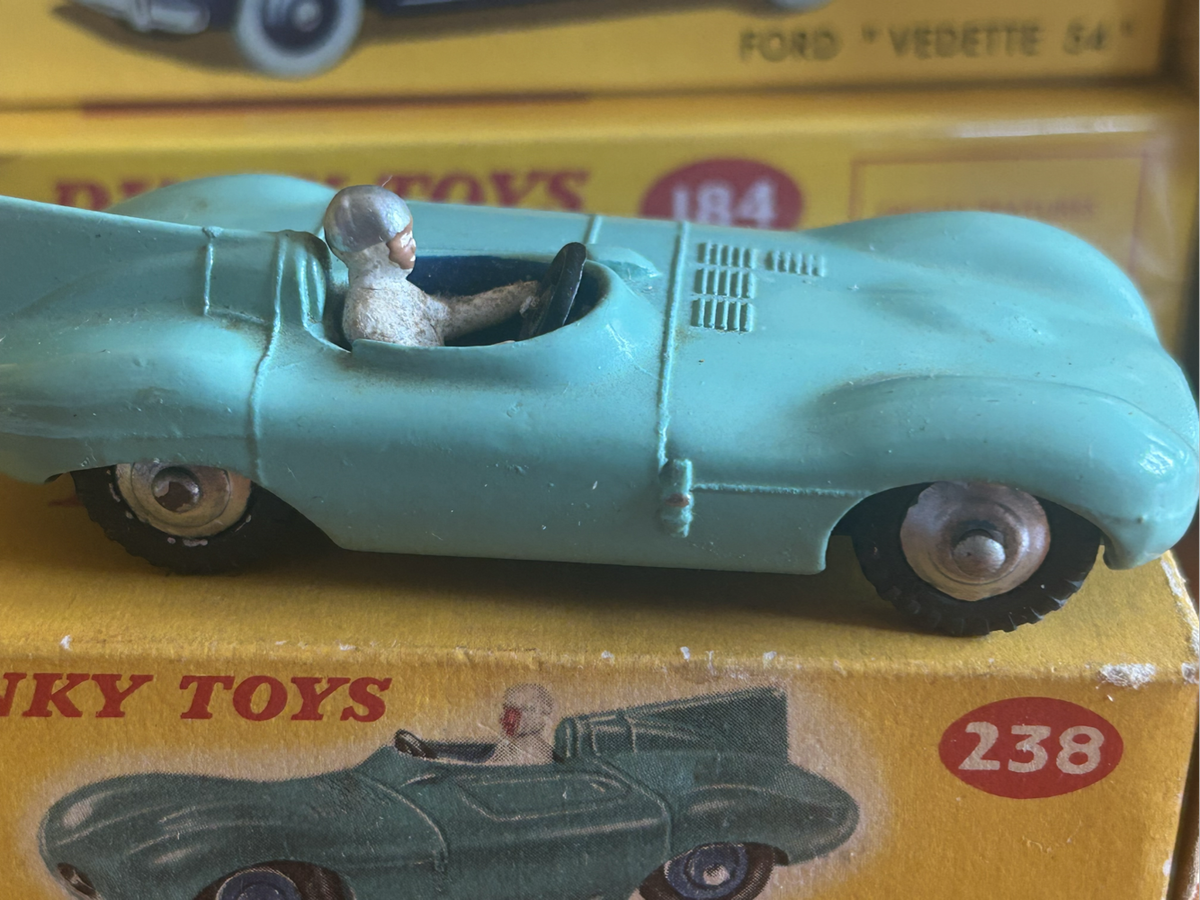 Dinky Toys 238