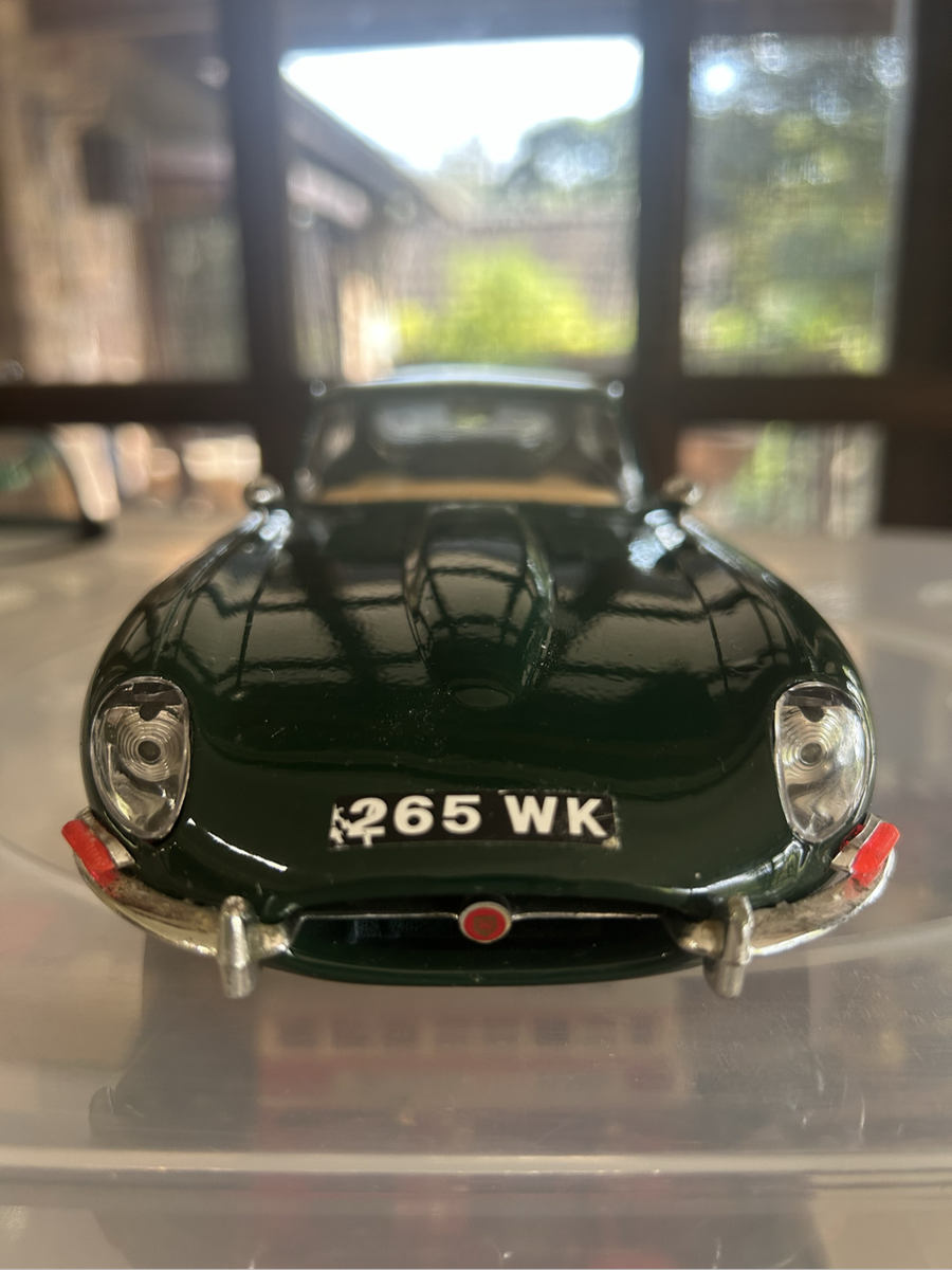 Jaguar E Type