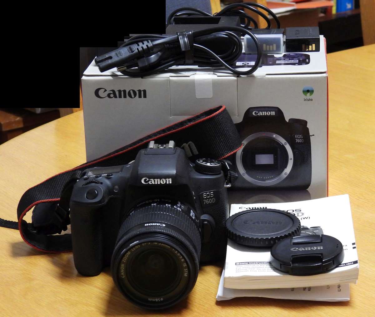 Canon 760D Body + Canon EF-S 18-55mm f3.5-5.6 IS STM Lens