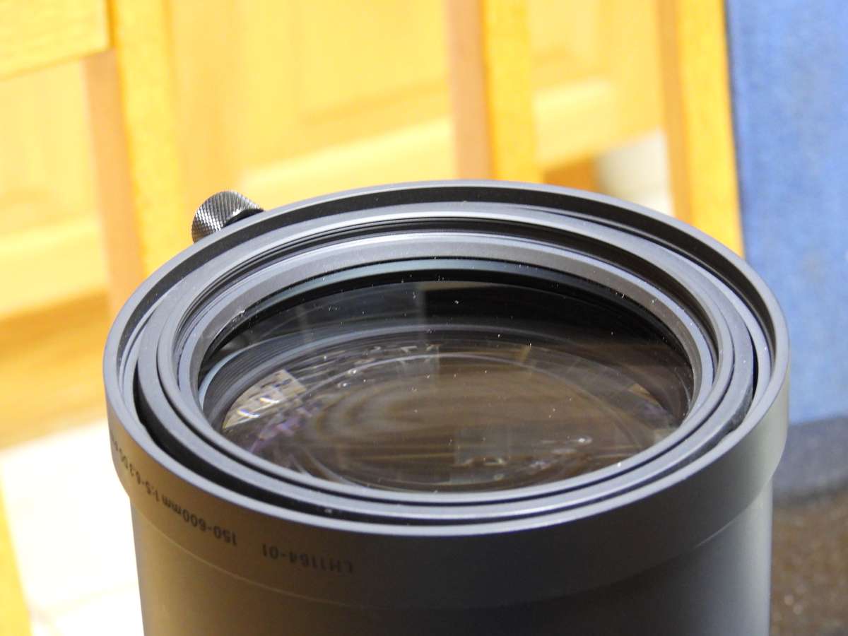 Sigma DG 150-600mm f5-6.3 OS HSM Sport Lens (Canon EF Mount) including Sigma USB Dock UD-01