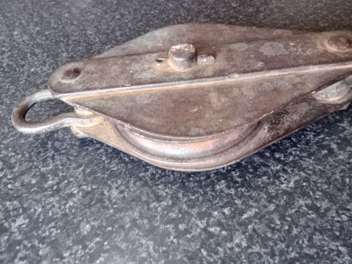 Metal Pulley Block and Tackle