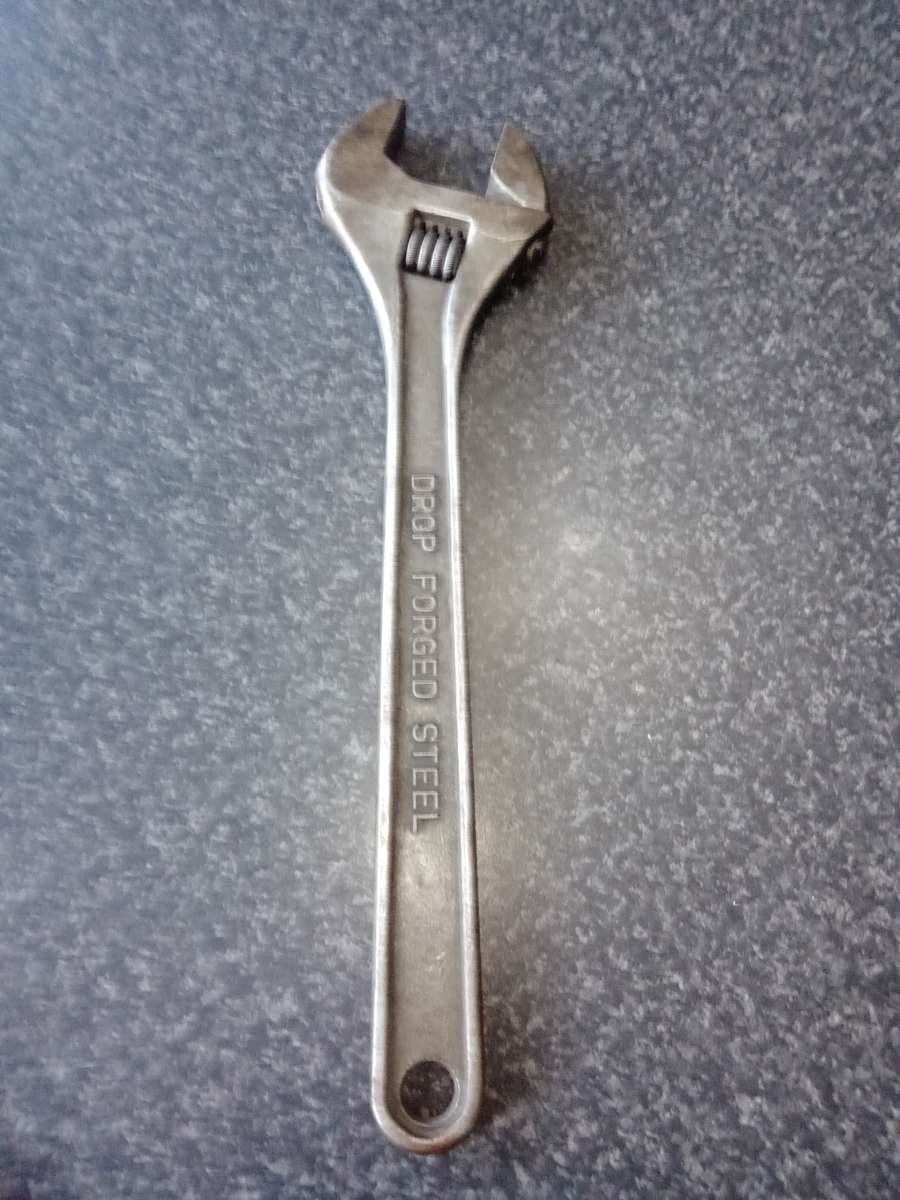 Shifting Spanner 15 Inches