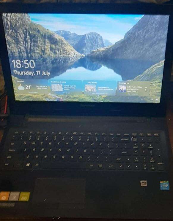 Lenovo Laptop- Immaculate condition- Fantastic battery life.. Dont miss this!!