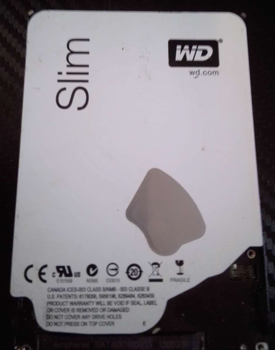 Bulk lot of 1 x SSD and 3x HDD drives