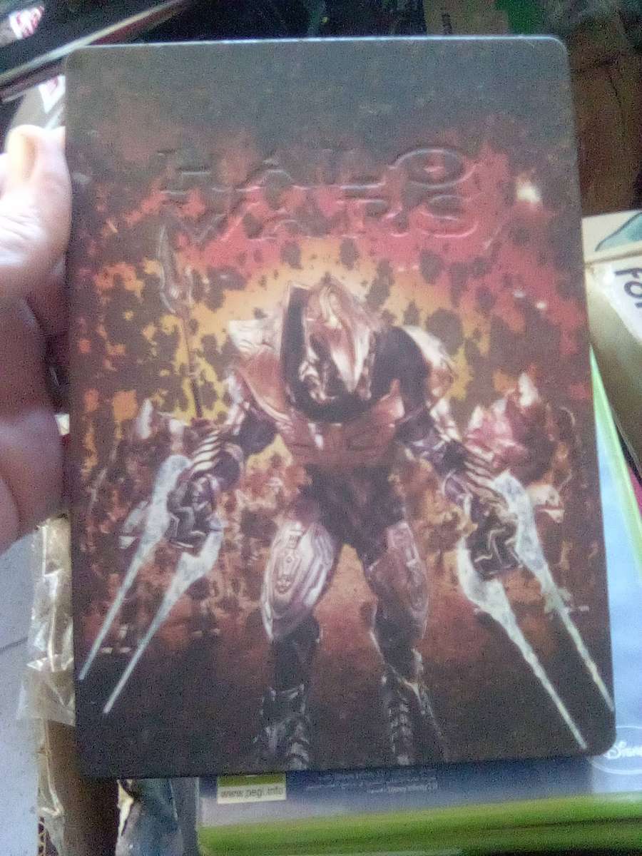 Xbox 360 Console Bundle with 14 Games and 3 Wireless Controllers