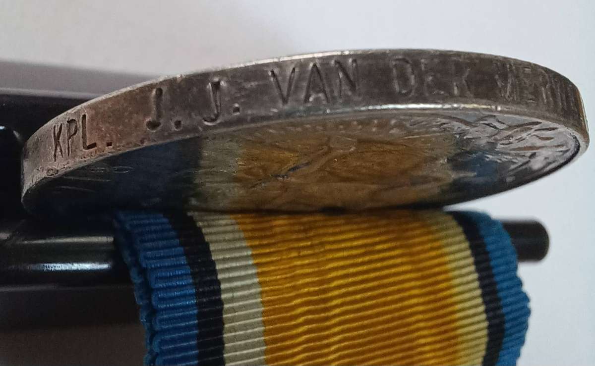 WW1 FULL SIZE MEDAL TRIO SET ("PIP-SQUEAK-WILFRED") CPL. J.J. VAN DER MERWE 13TH MR (ORIG. RIBBONS)