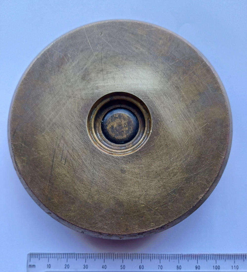 Brass Shell Bottom Ashtray