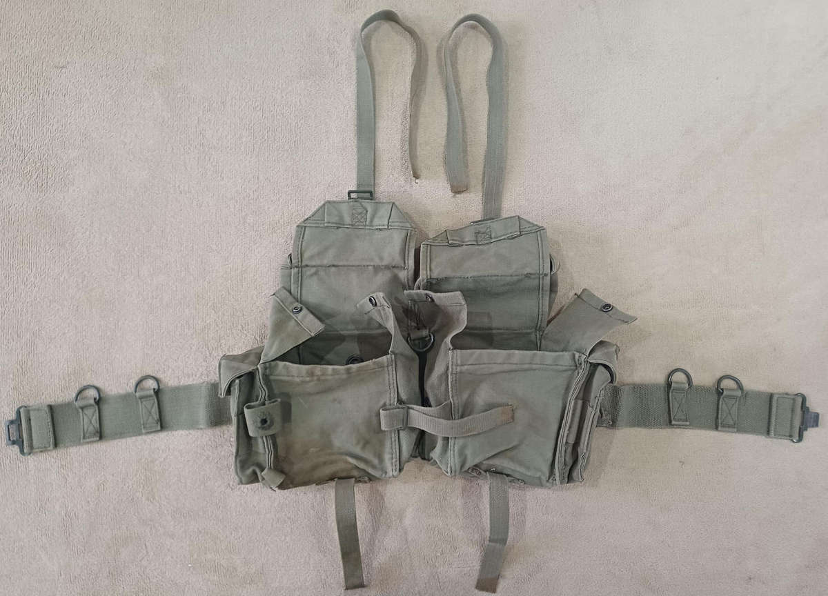SADF Pattern 73 Kidney Belt & Yoke Webbing (Excellent Condition)!