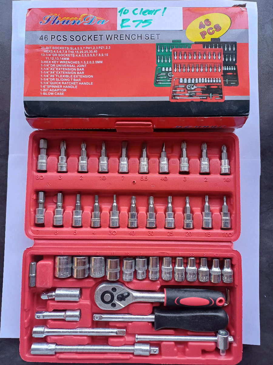 46 Piece Socket Wrench Set (Complete)