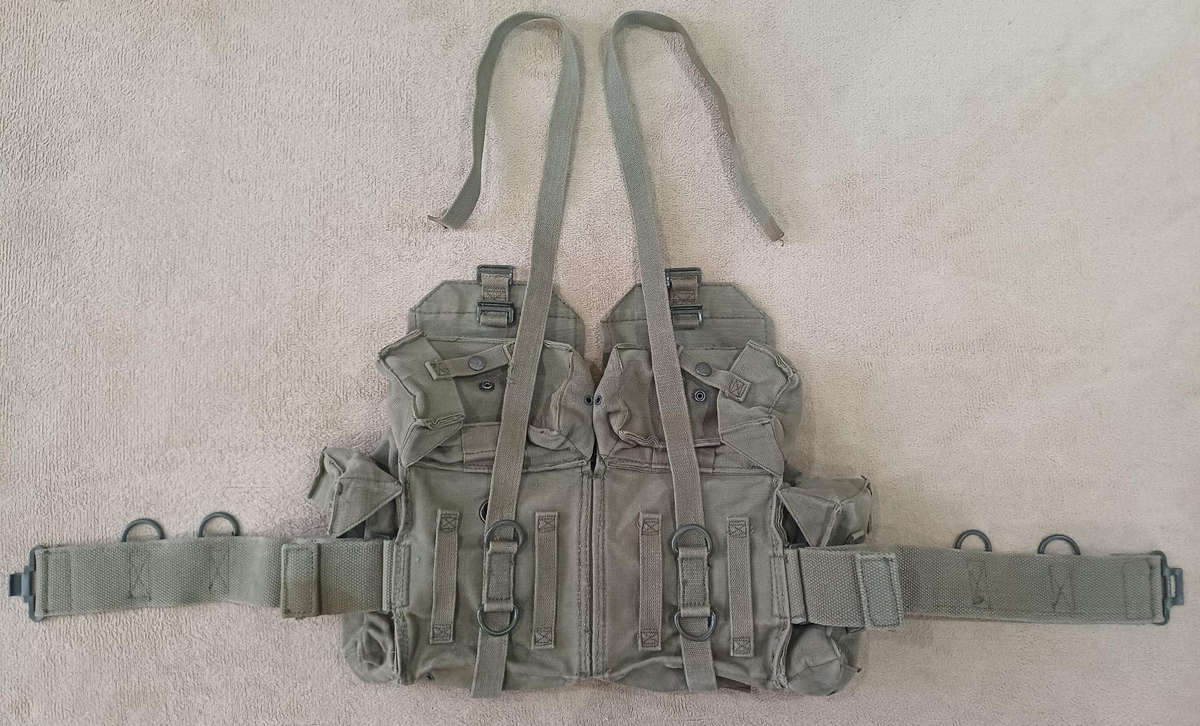 SADF Pattern 73 Kidney Belt & Yoke Webbing (Excellent Condition)!