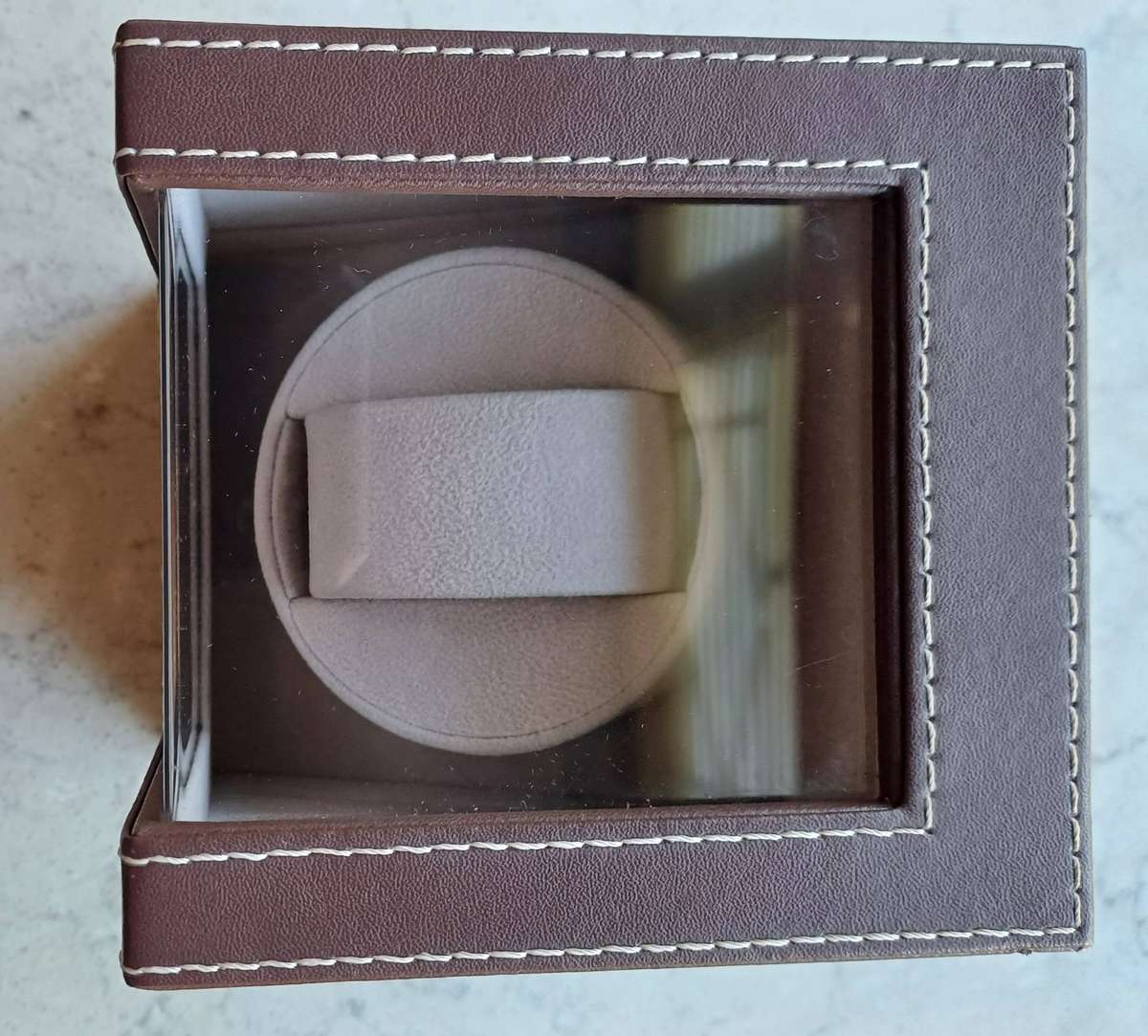 WATCH / JEWELRY DISPLAY & PRODUCT BOX - ROTATING PLATFORM - PROFESSIONAL