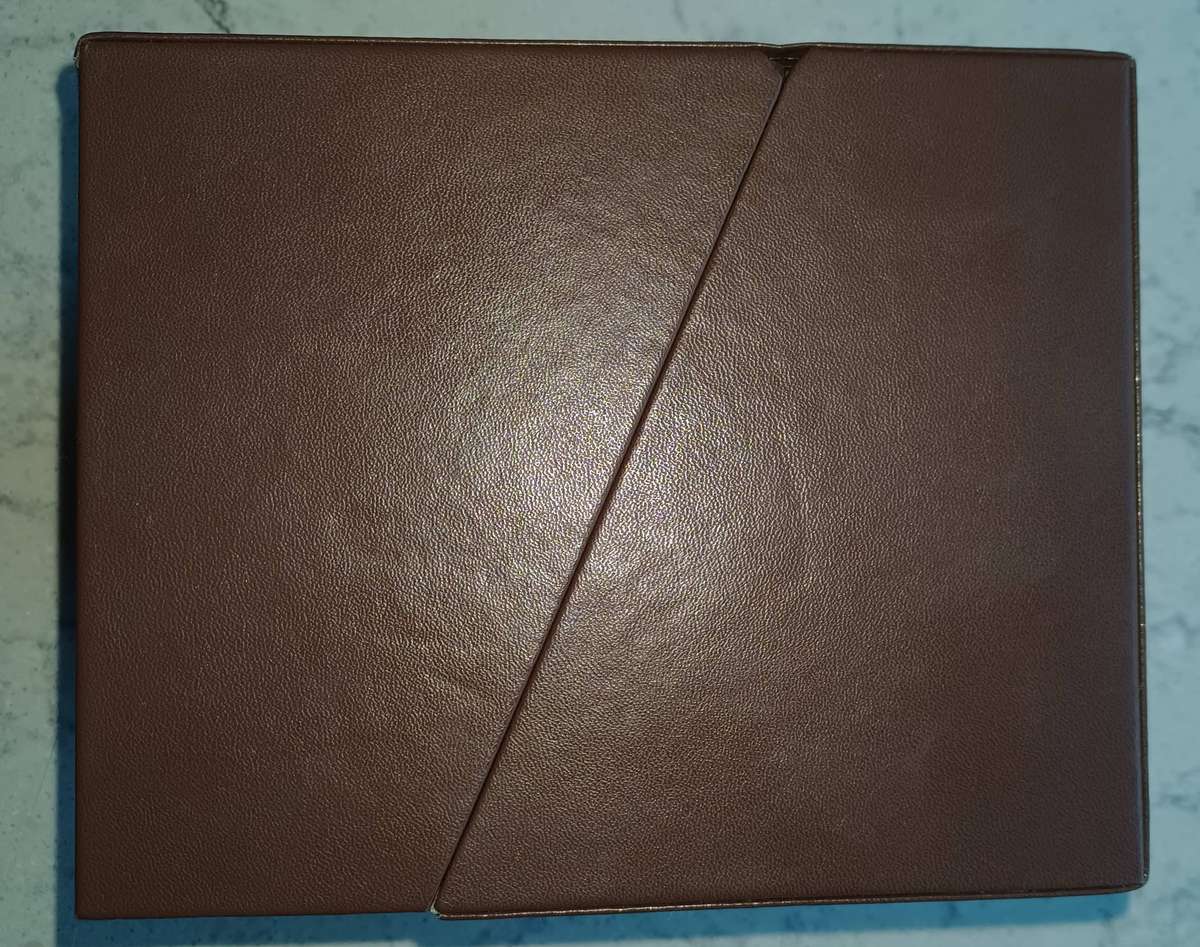 WATCH / JEWELRY DISPLAY & PRODUCT BOX - ROTATING PLATFORM - PROFESSIONAL