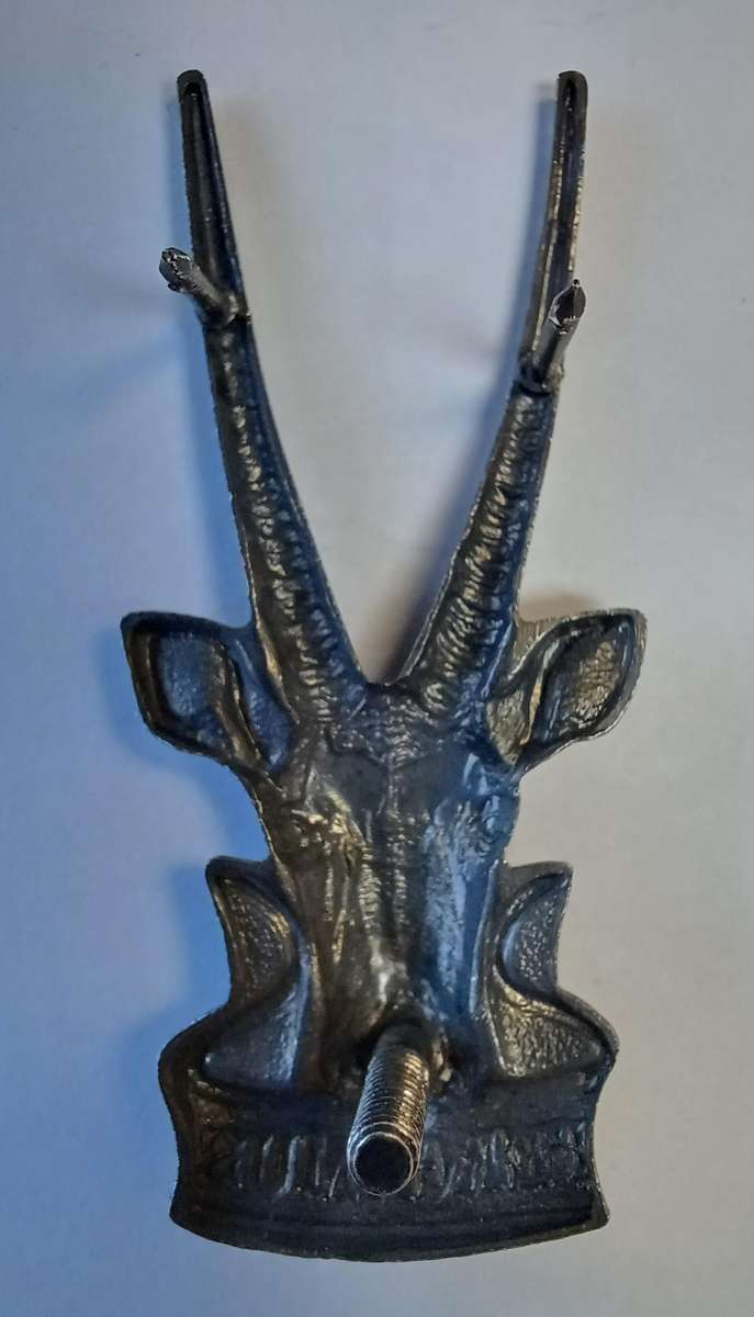 S.W.A. TERRITORIAL FORCE HQ CAP BADGE & BACKING PLATE - PINS INTACT