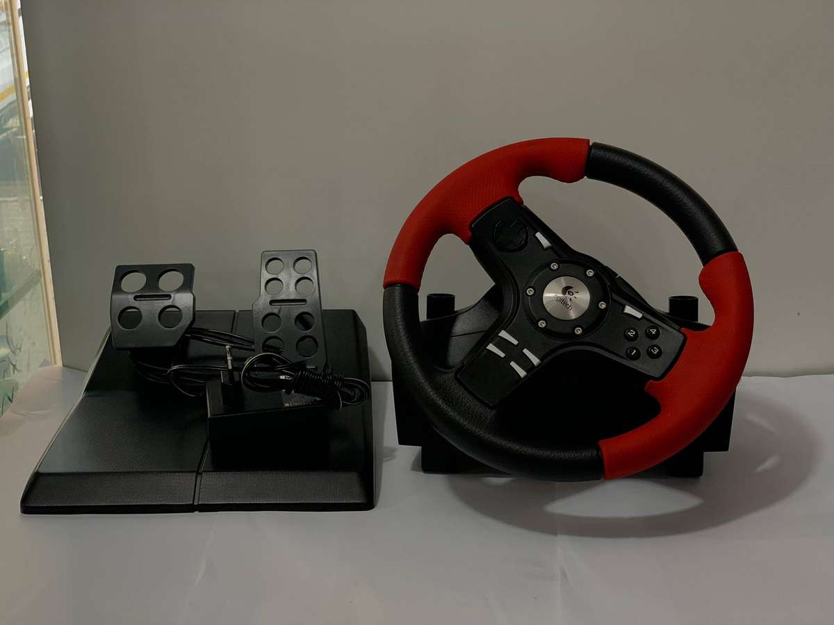 Logitech Formula Force EX Steering Wheel USB