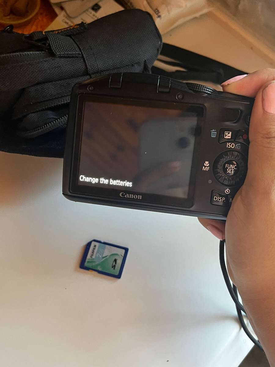 Canon SX150is digital camera