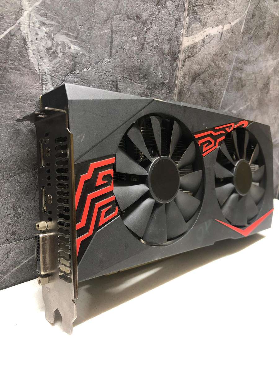  Epic!! ASUS Expedition RX570 4GB  Built Tough. Only R1249.95!!